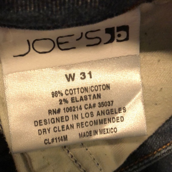 Bermuda Shorts - Picture 5 of 5